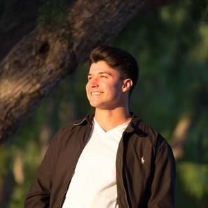 Meet your Posher, Gabriel